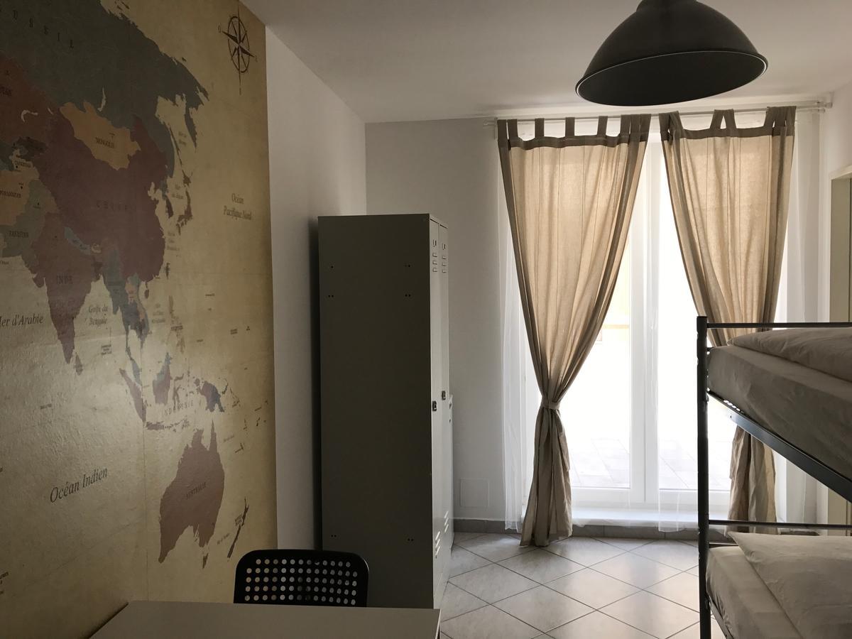 Boutique Hostel Zum Goldenen Kegel Vienna Esterno foto