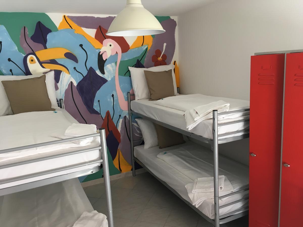 Boutique Hostel Zum Goldenen Kegel Vienna Esterno foto