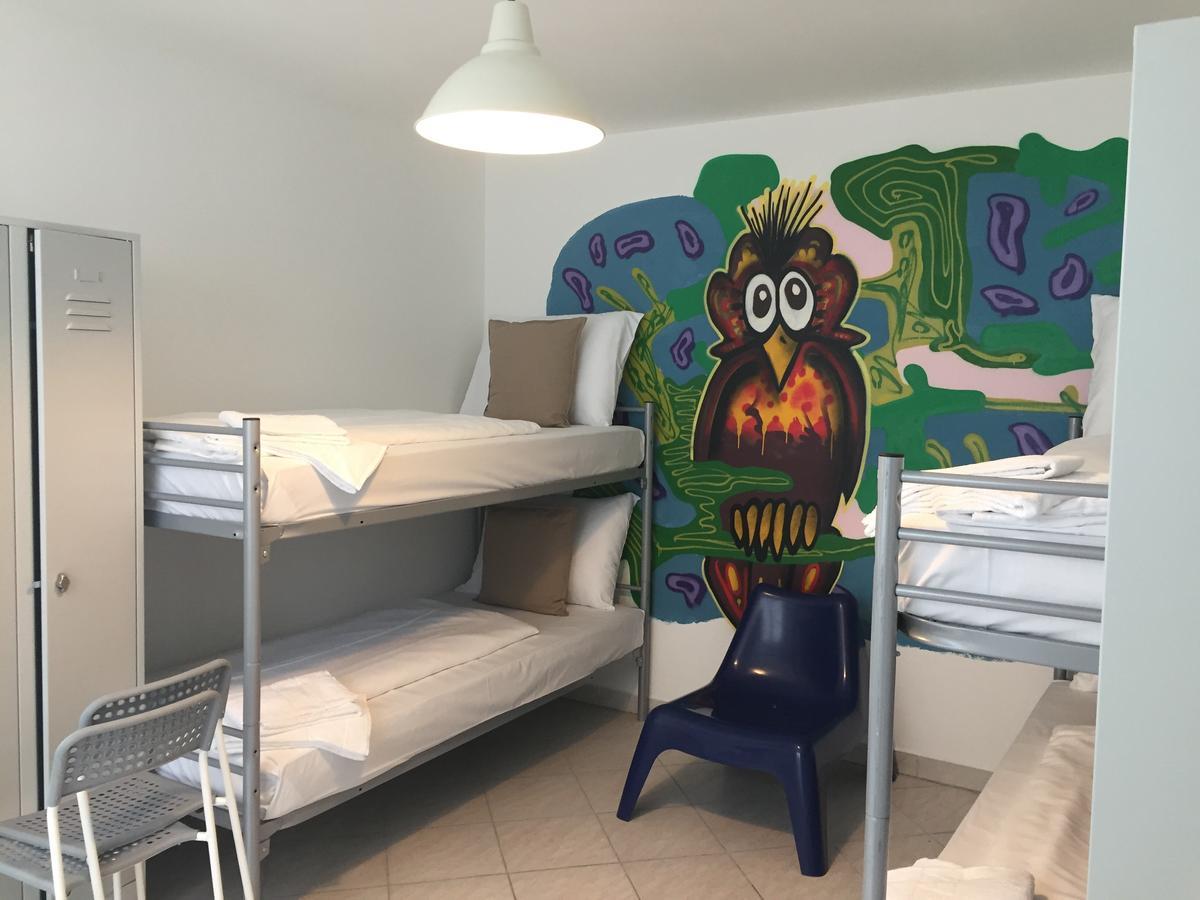 Boutique Hostel Zum Goldenen Kegel Vienna Esterno foto