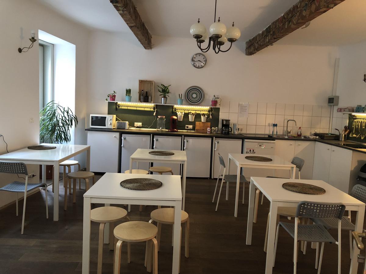 Boutique Hostel Zum Goldenen Kegel Vienna Esterno foto