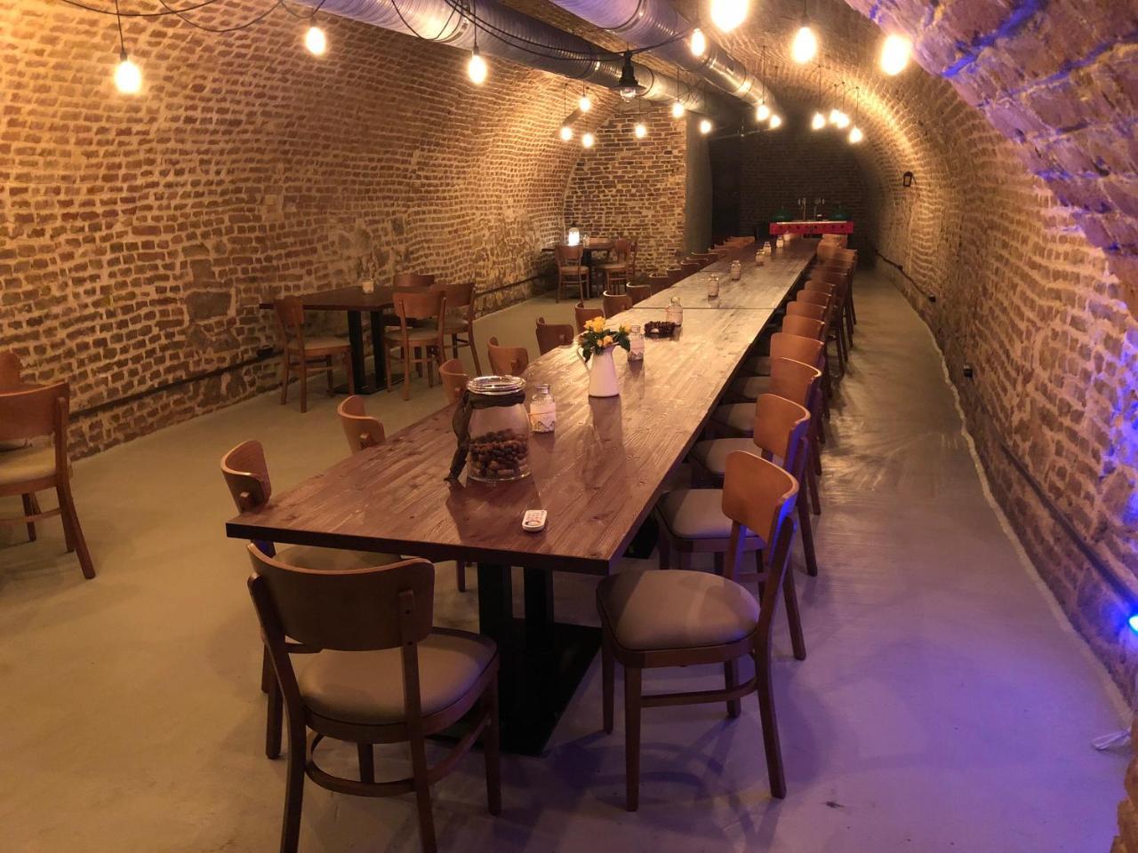 Boutique Hostel Zum Goldenen Kegel Vienna Esterno foto